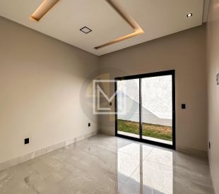 a4e04989-12aa-4675-b144-4c2fca94c148