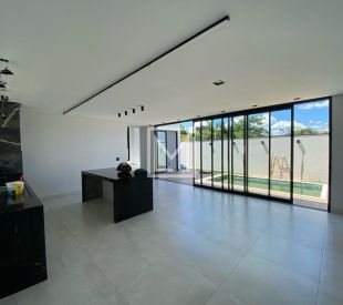 338b5b8c-47e4-4a2c-a0e1-53ab2d96f3f6