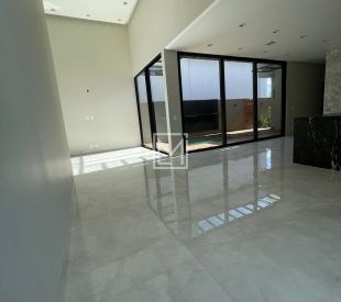 2af02a53-7c15-4201-bc30-06c5a5f1dc81