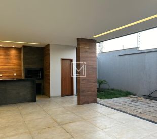 1e2fbcbc-10cd-457b-8de6-992e1477dae3